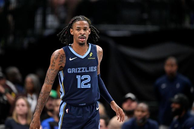 太阳险胜独行侠豪取7连胜 森林狼大胜开拓者